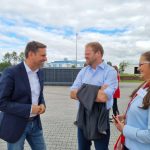 Umweltminister Olaf Lies, Matthias Arends, MdL und Maria Winter, Fraktionsvorsitzende im Rat der Stadt Emden